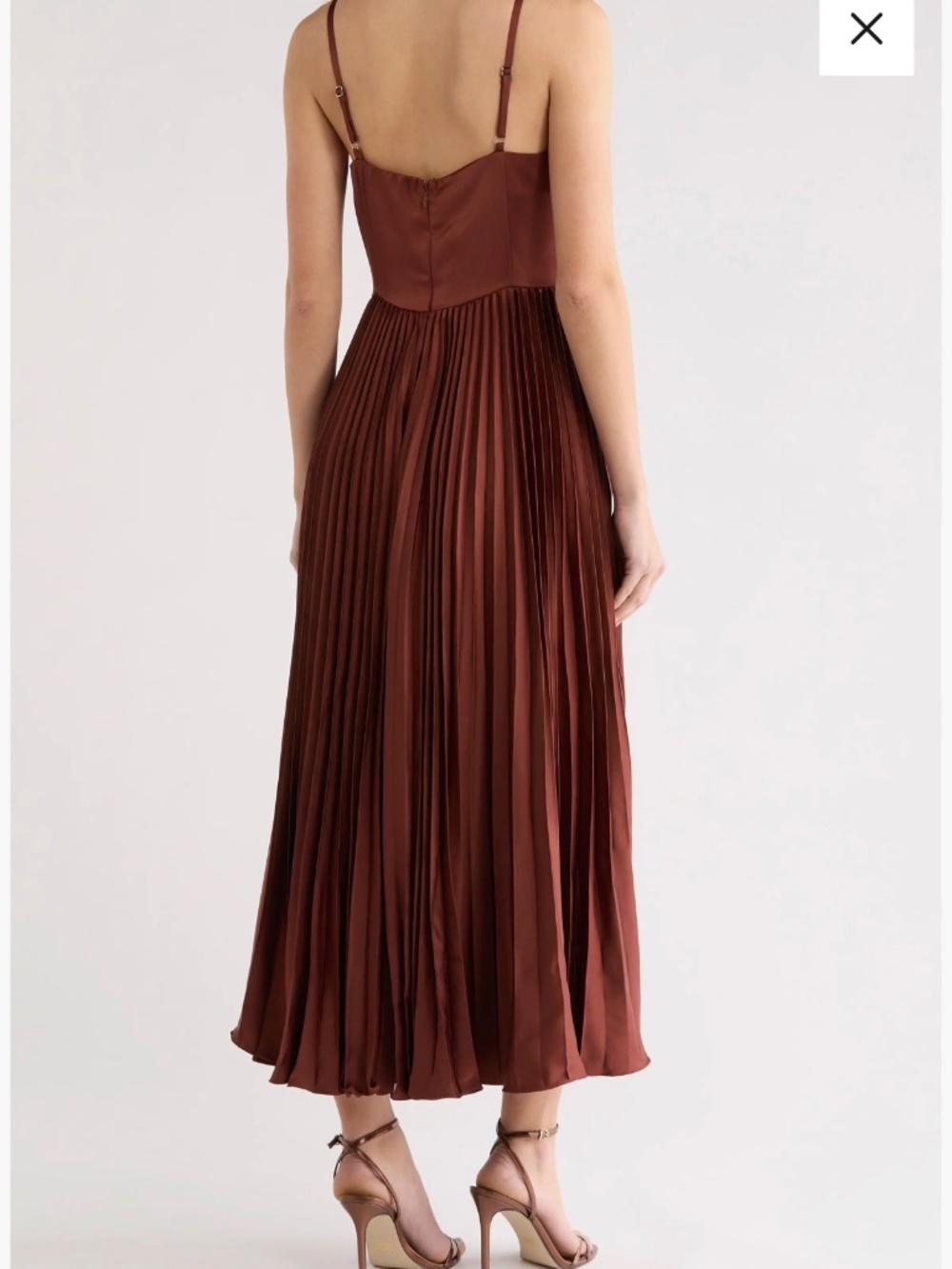 ASTR the Label Elyssa Pleated Maxi Dress - Picture 2 of 2